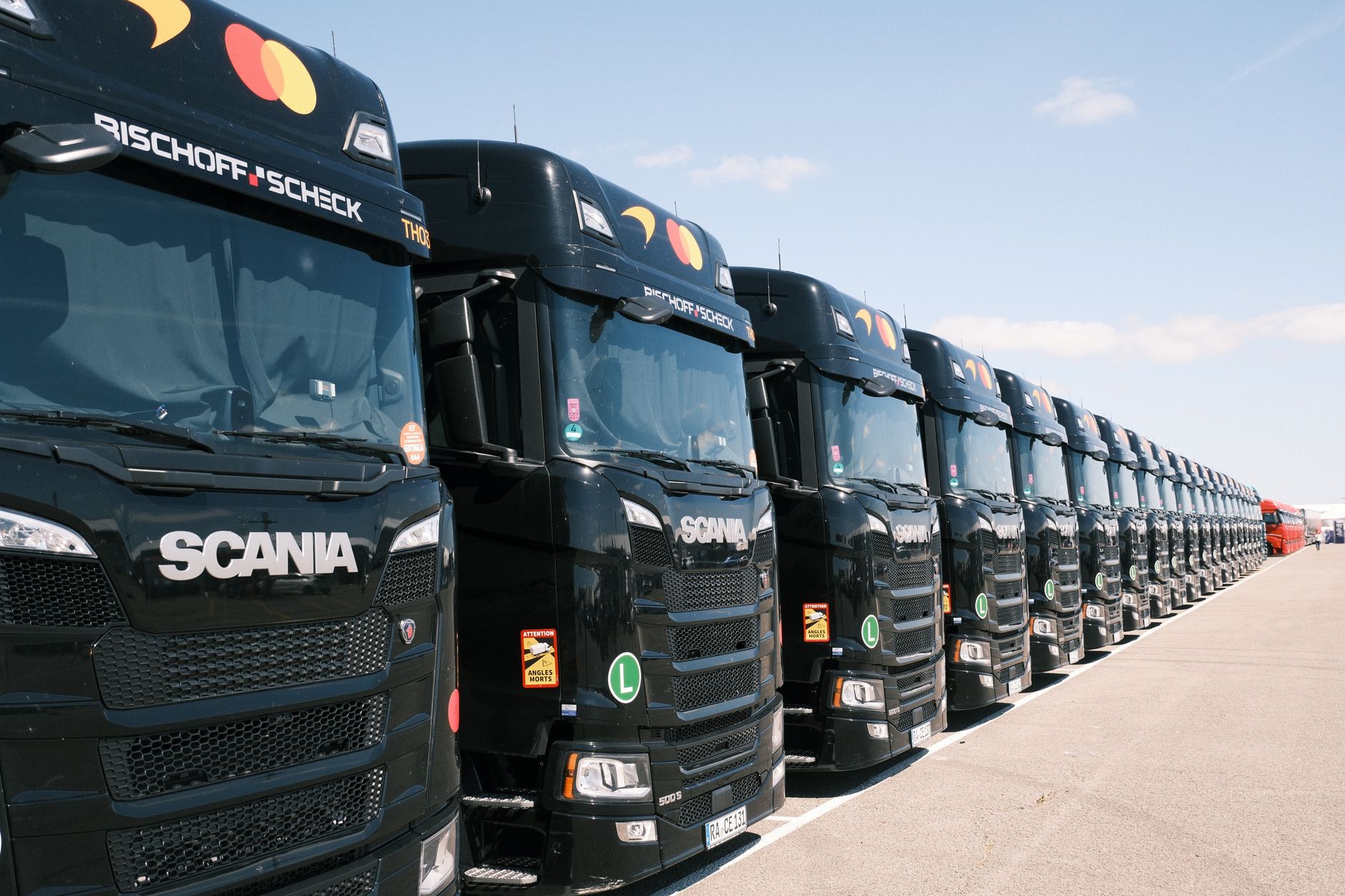 Cum am reușit să integrăm sistemele noastre cu platformele de fleet management