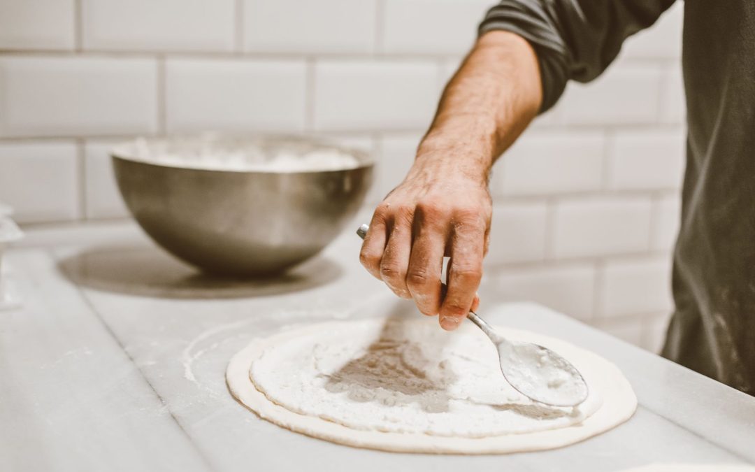 Echiparea pentru transport de ingrediente pentru pizza