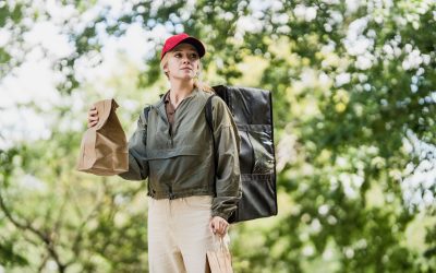 Transportul frigorific pentru serviciile de livrare prânz la domiciliu